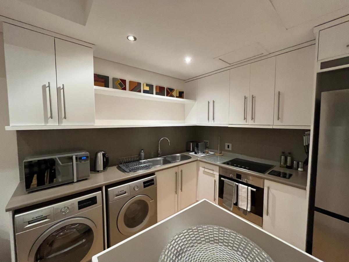 Apartment #1202 Cartwright - Bold & Stylish