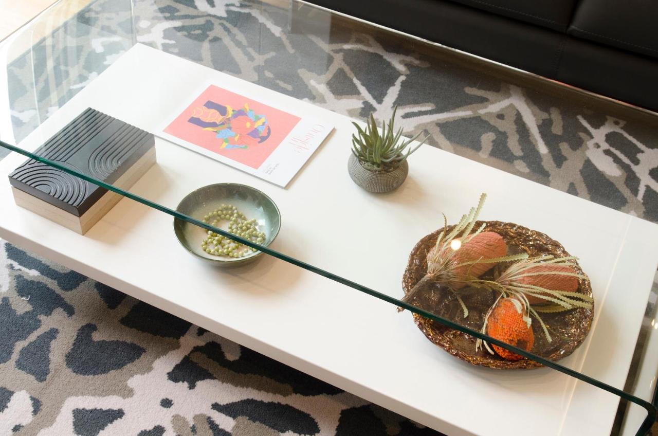 #1202 Cartwright - Bold & Stylish Apartment *